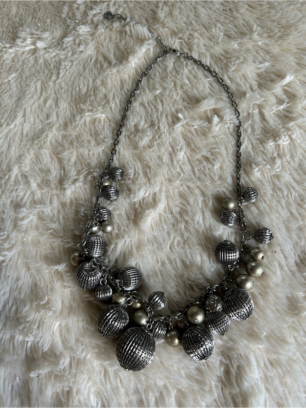 Silver Tone Cluster Ball Bib Necklace Ribbed Beads Chunky Statement Jewelry